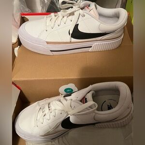 Womens Nike Court Legacy Lift in White and Black